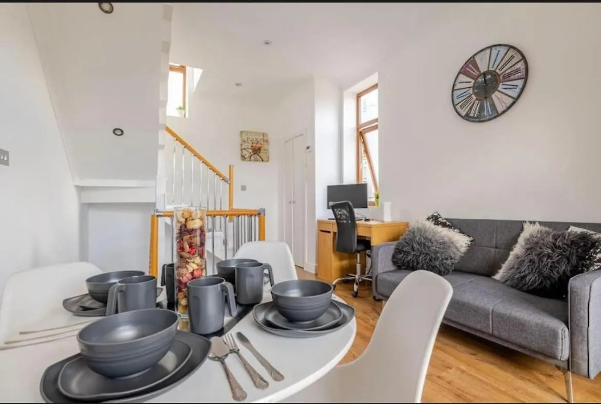 Bethel Suite Canning Town - Free Parking London 0*,  United Kingdom